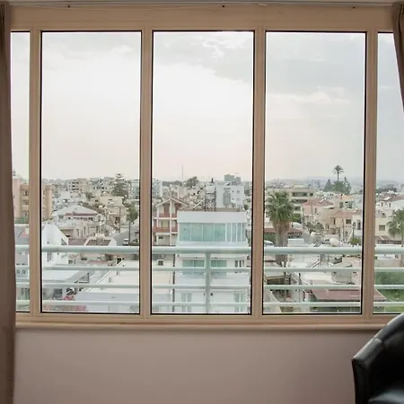 Authentic Cyprus With Rooftop Apartment