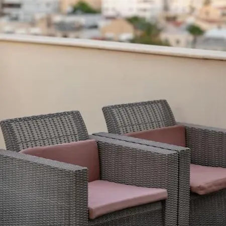 Authentic Cyprus With Rooftop Larnaca
