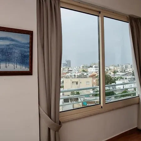 Authentic Cyprus With Rooftop Apartment